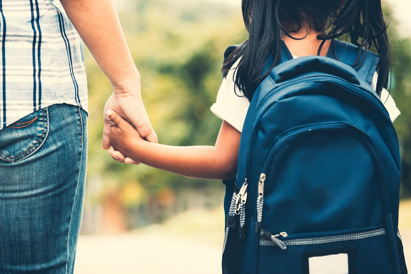 Nurturing Bonds: Maintaining a Strong Relationship with Your Child During Their Academic Journey